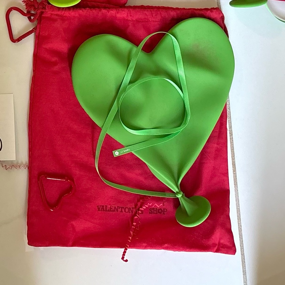 CJ Hendry Heart Sculpture